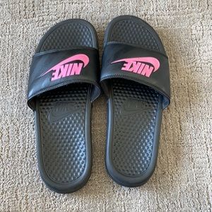 Nike slides